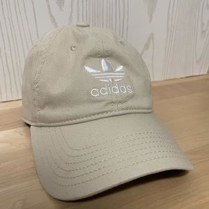 adidas Originals Relaxed Fit Adj Strapback Cap